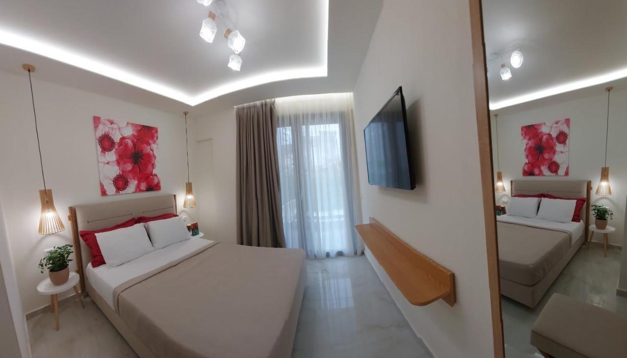 Wide Blue Luxury Boutique Suites Neos Marmaras Bagian luar foto