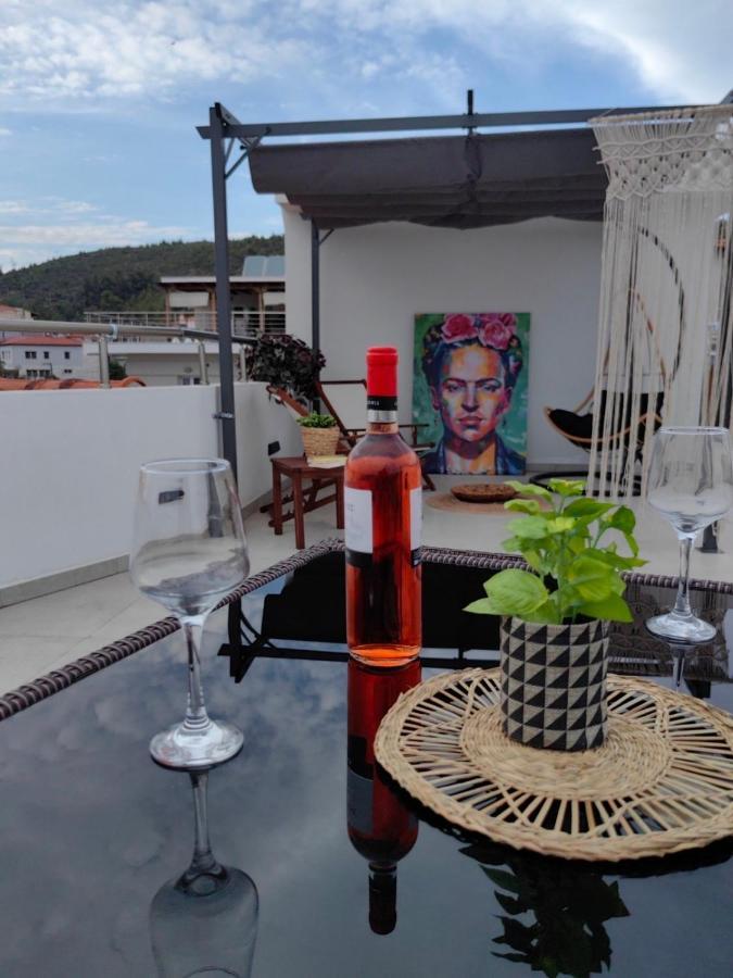 Wide Blue Luxury Boutique Suites Neos Marmaras Bagian luar foto