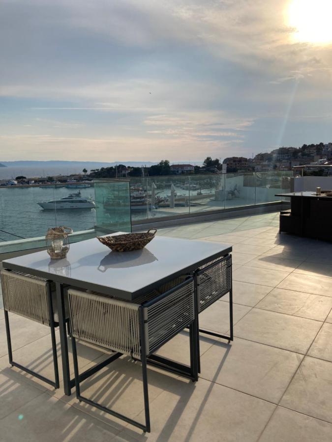 Wide Blue Luxury Boutique Suites Neos Marmaras Bagian luar foto
